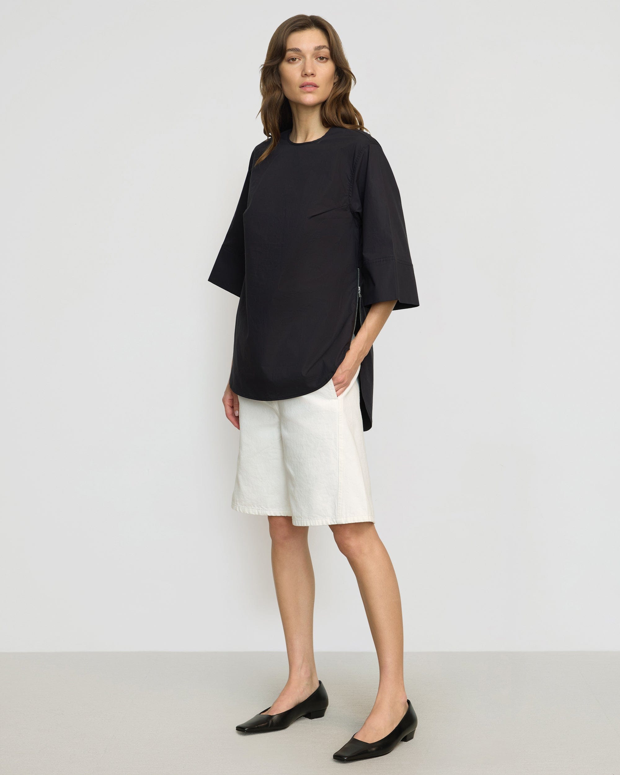Catie Side-Zip Oversized Tulip-Hem Top - Image 2