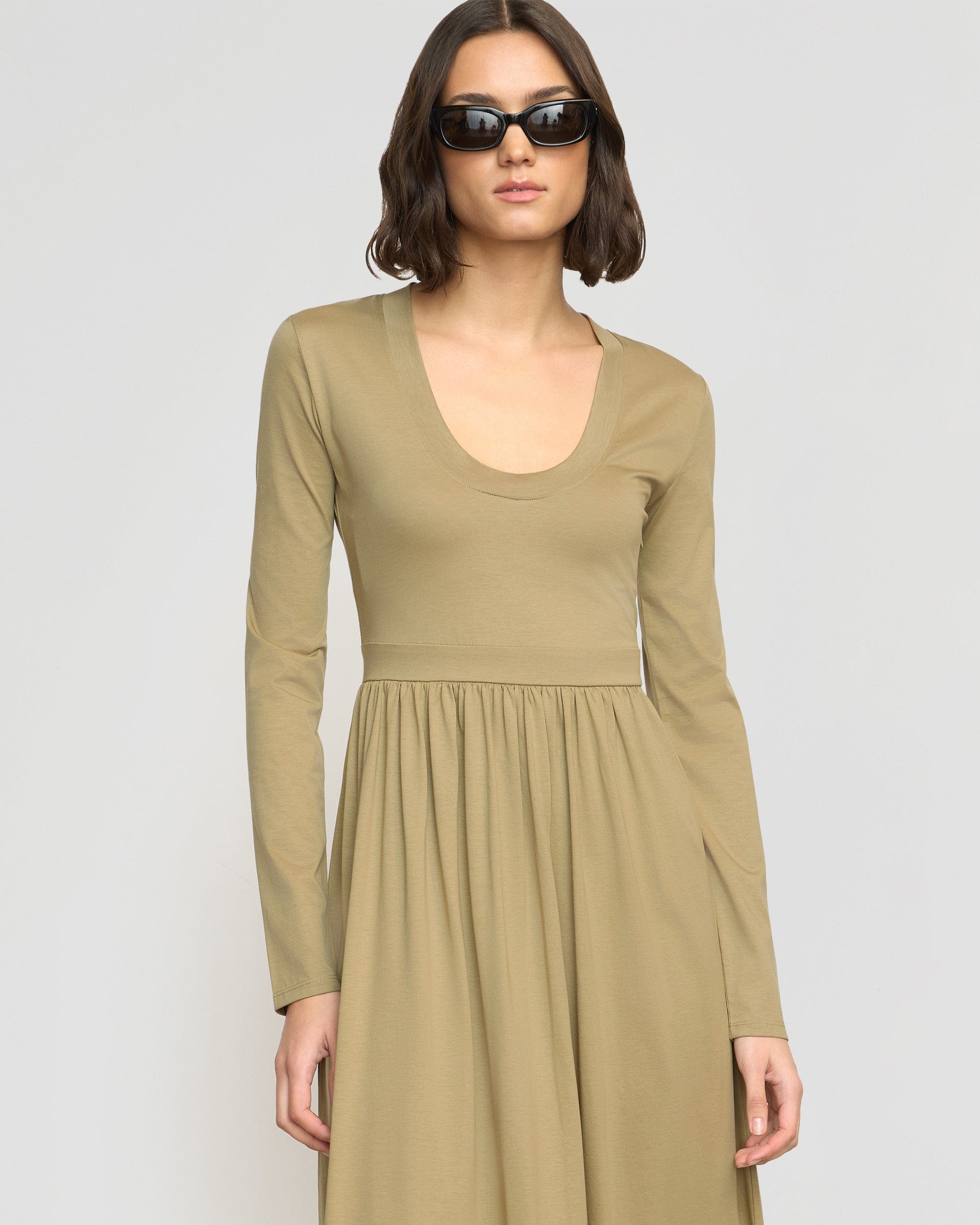 Cherie U-Neck Jersey Dress - Image 4