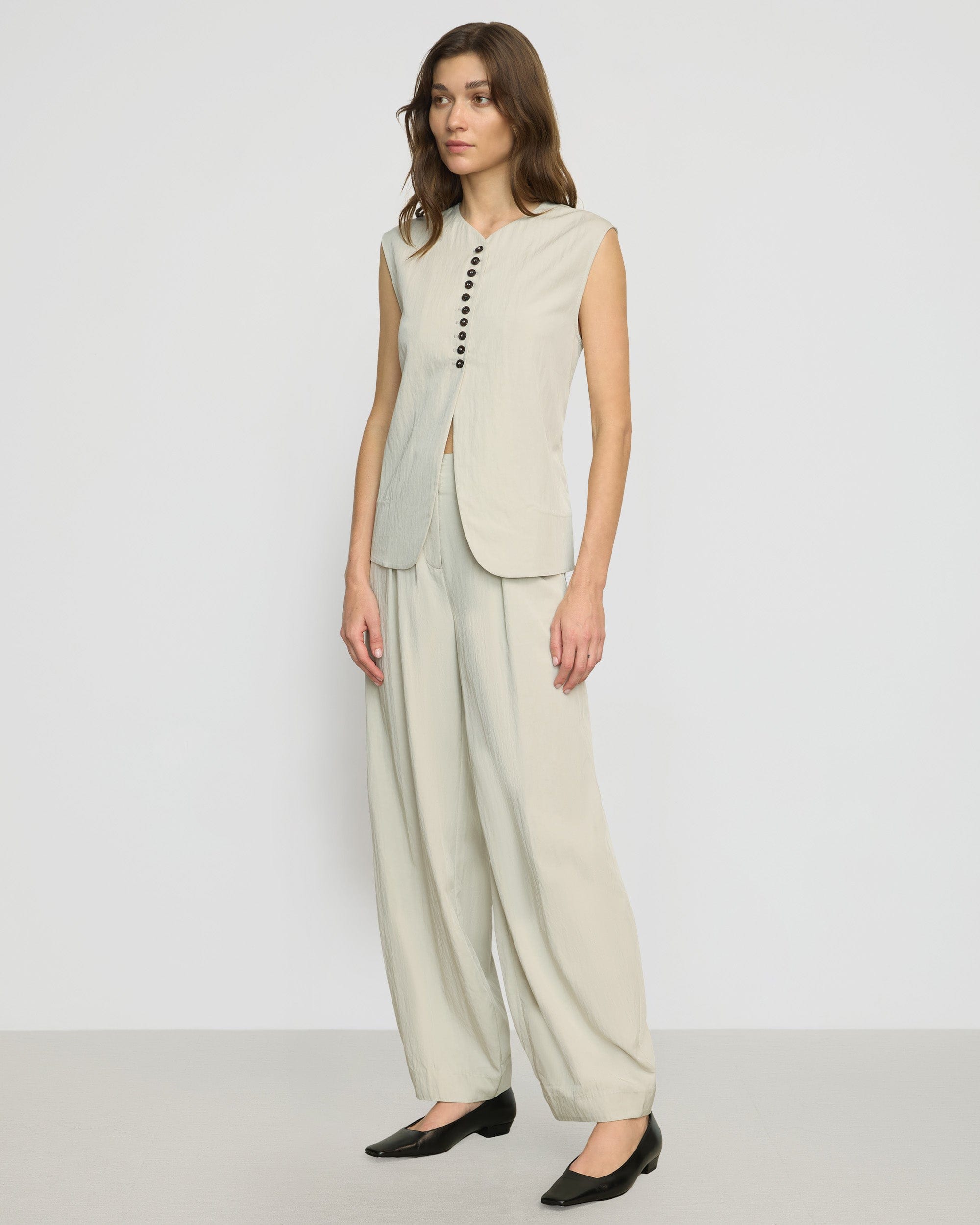 Zhou Tie-Back Button Vest - Image 5