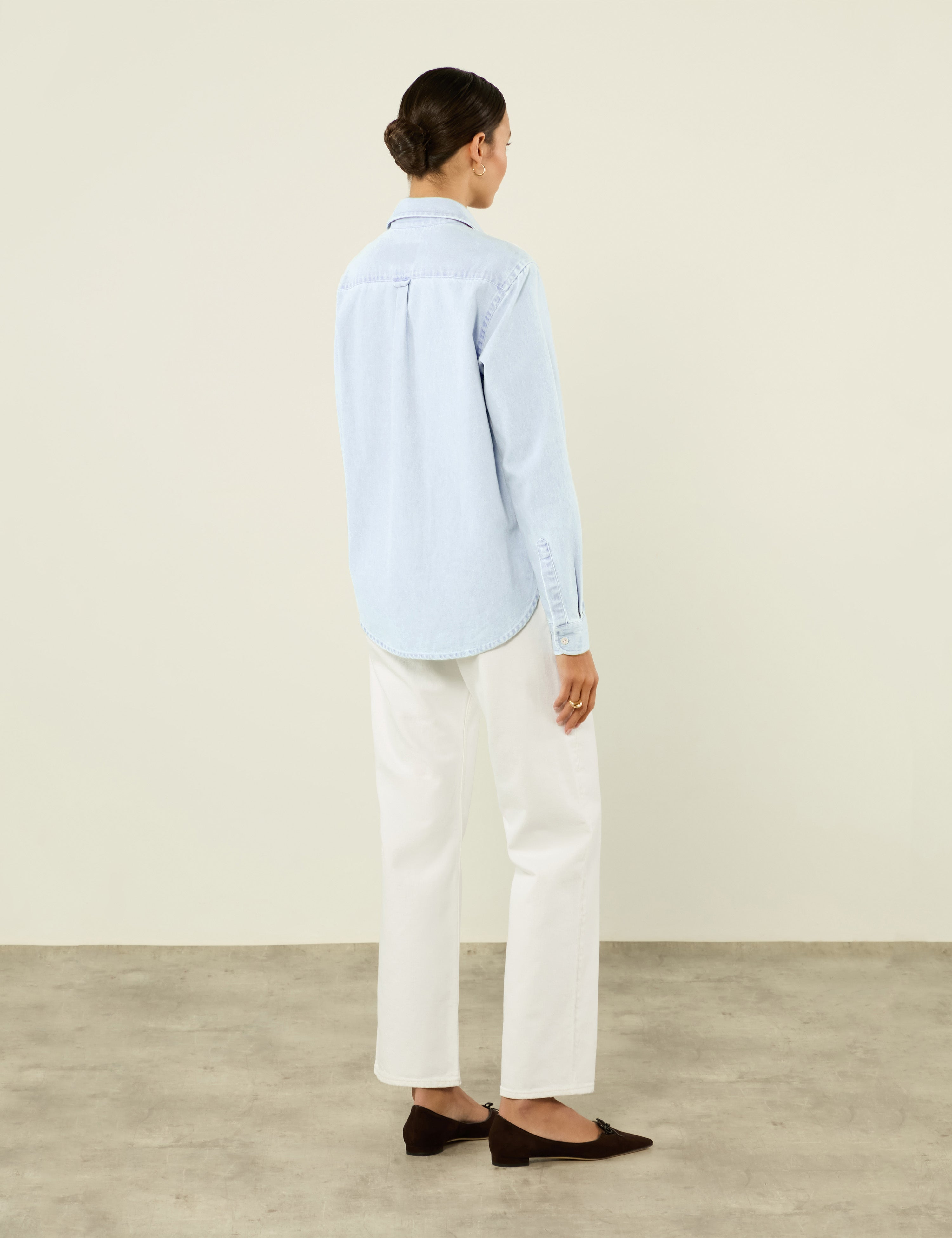 The Classic: Denim, Bleach - Image 5