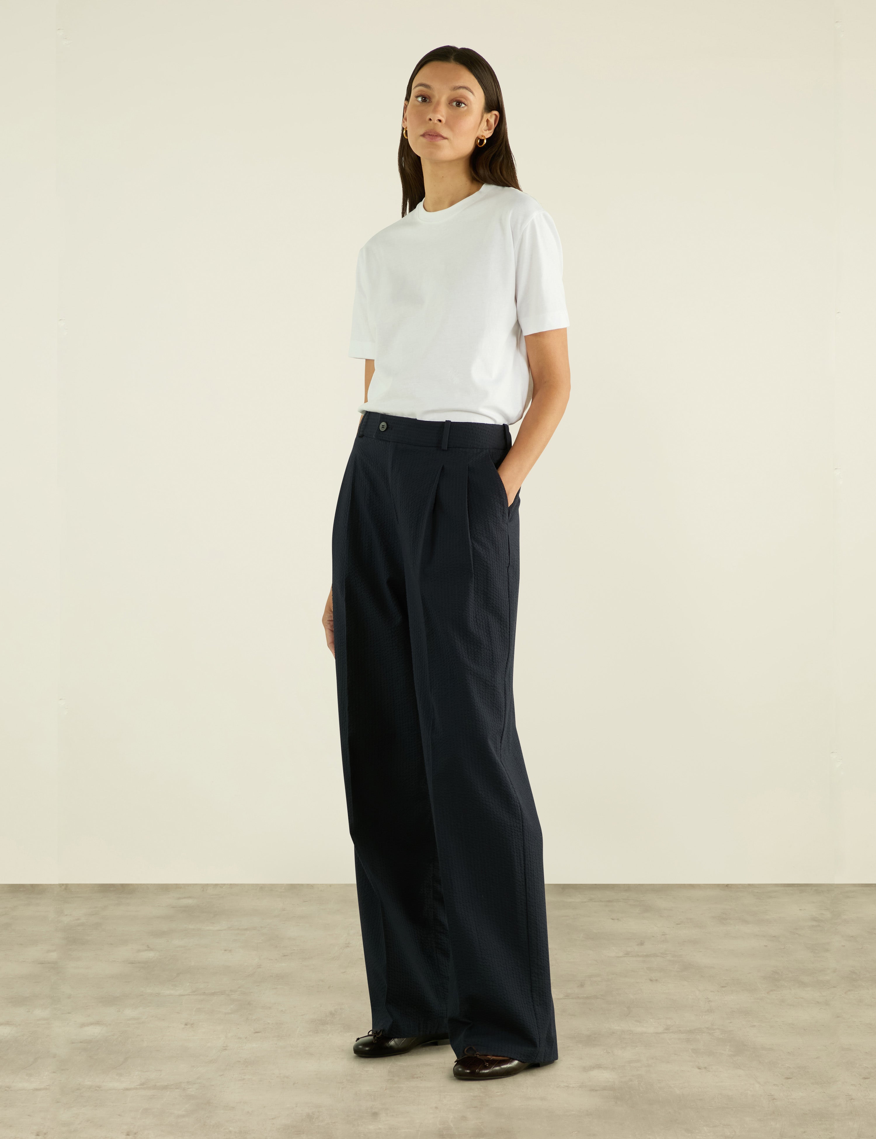 Rampling Trouser: Seersucker, Navy Blue - Image 2