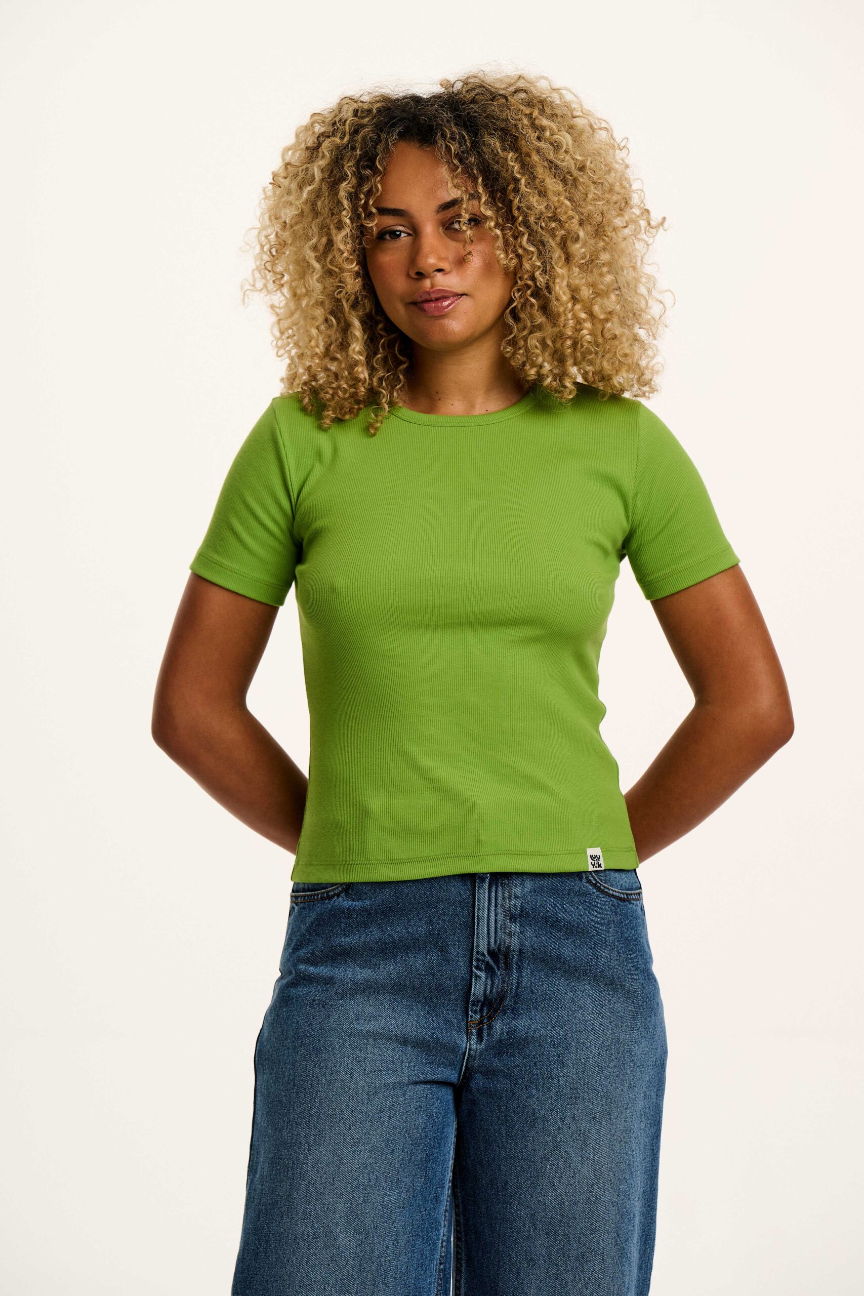 Gracie - Cotton Tee in Sugar Snap Green