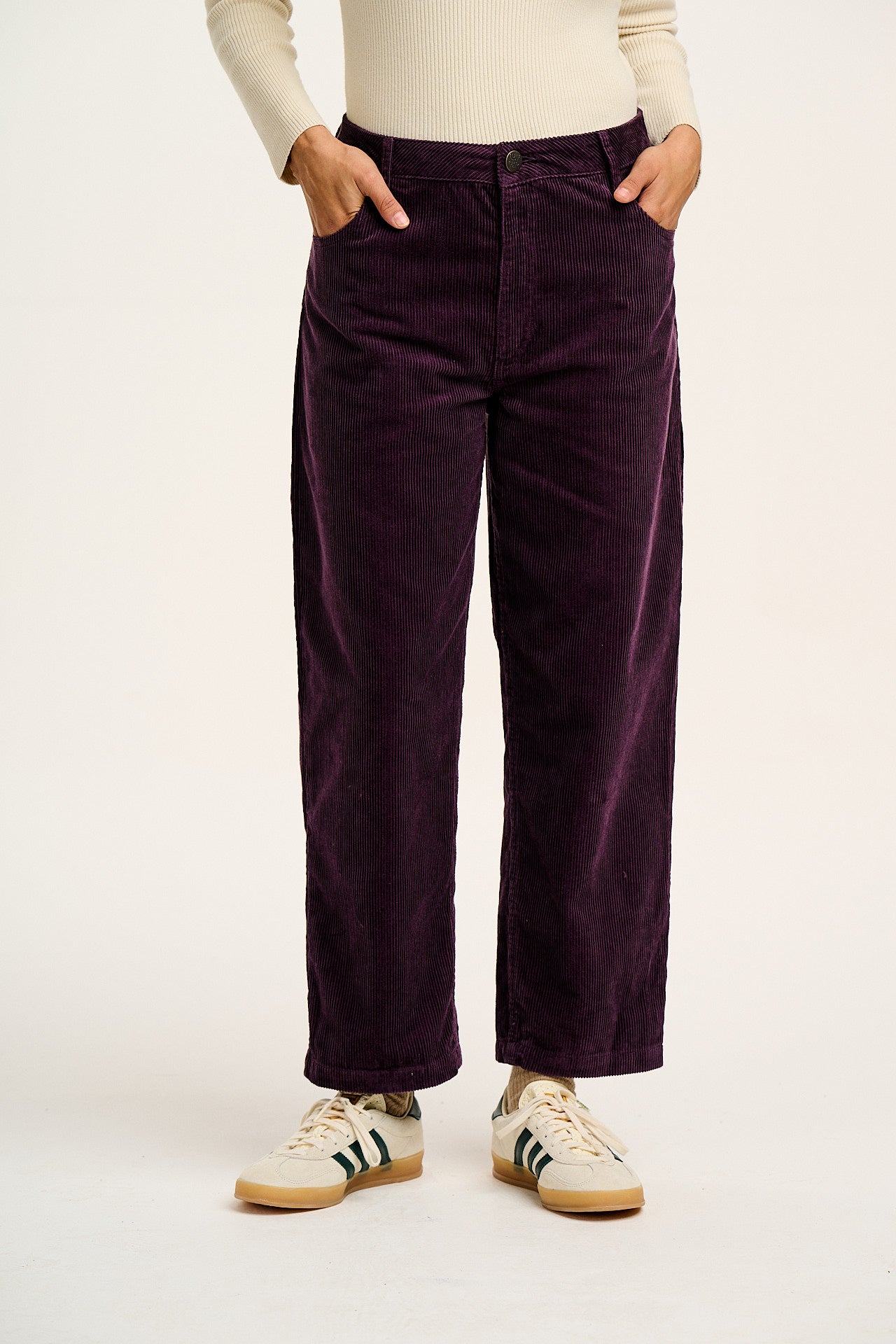 Drew - Cropped Straight Leg Corduroy Trousers in Plum Perfect - Image 2