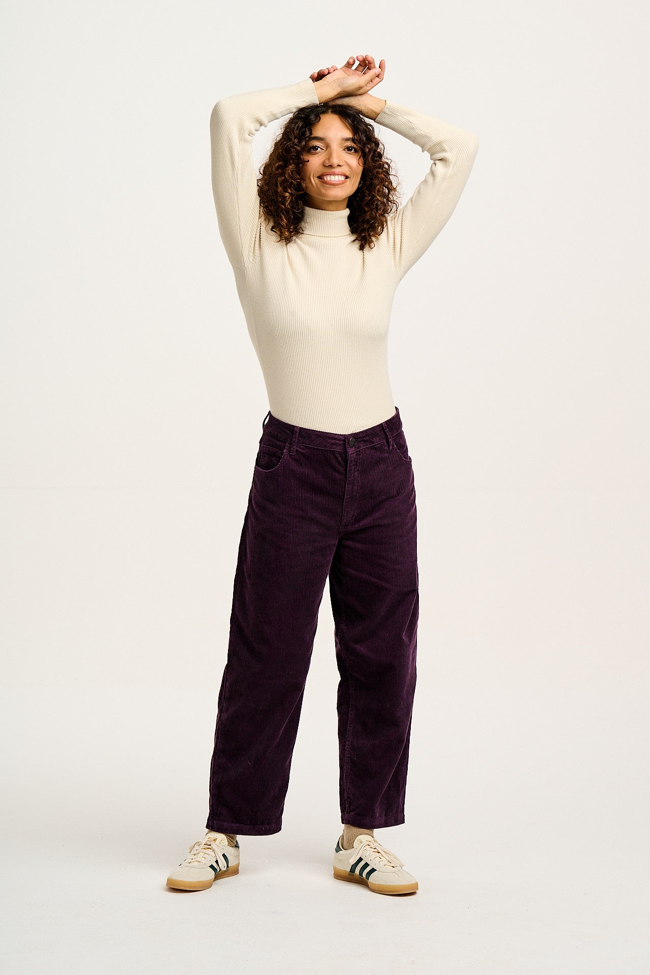 Drew - Cropped Straight Leg Corduroy Trousers in Plum Perfect - Image 5