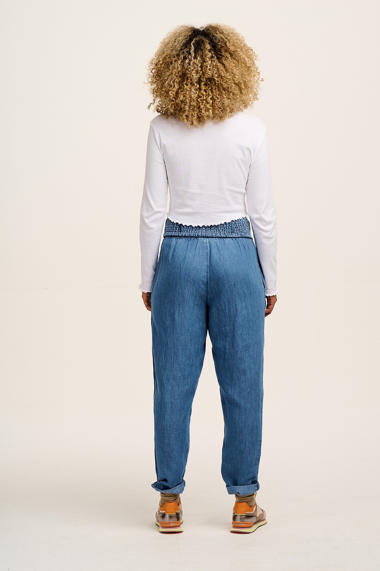 Alexa - Cotton & Hemp Trousers in Mid Wash Blue - Image 10
