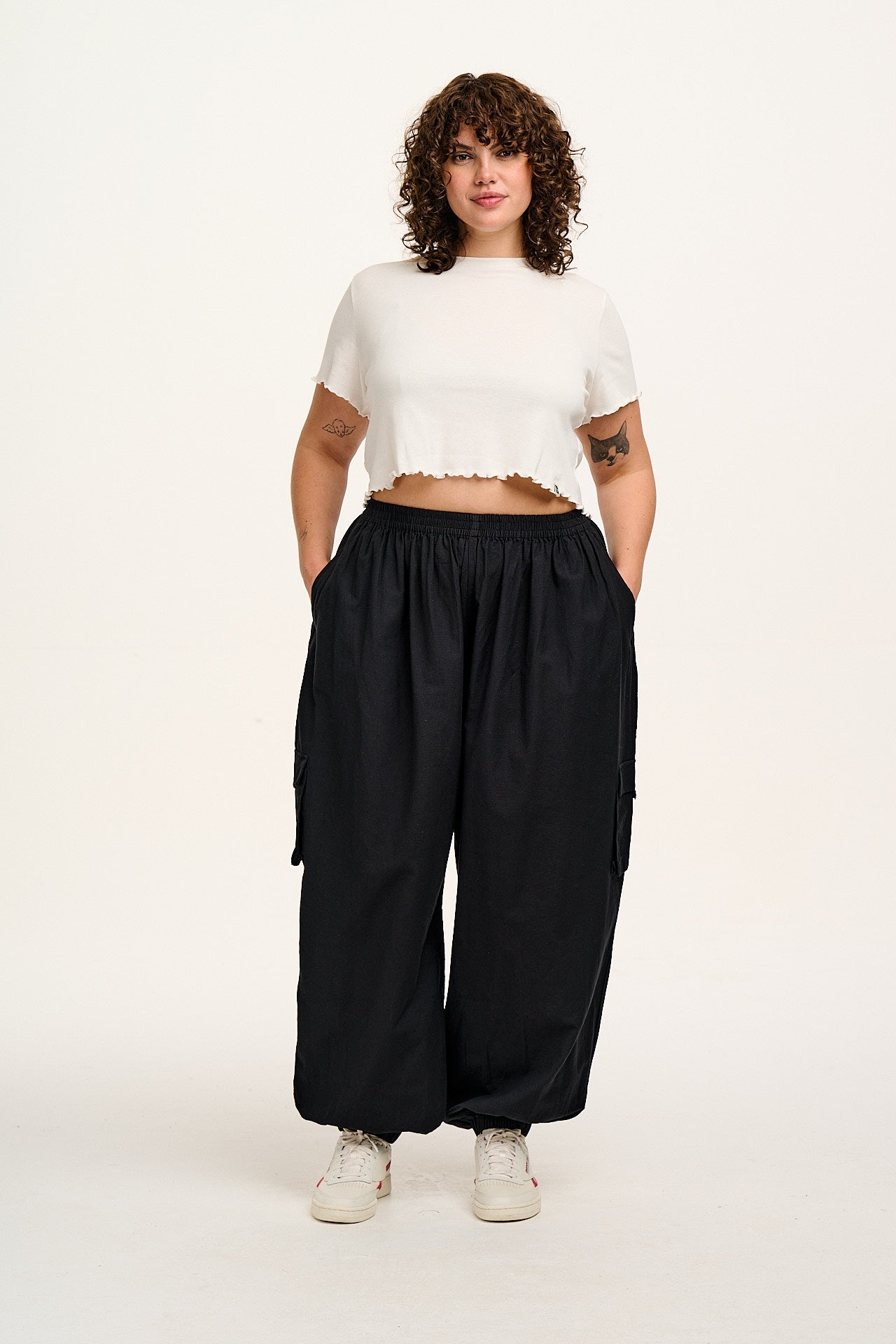 Rumi - Wide Leg Cotton & Linen Trousers in Black - Image 9