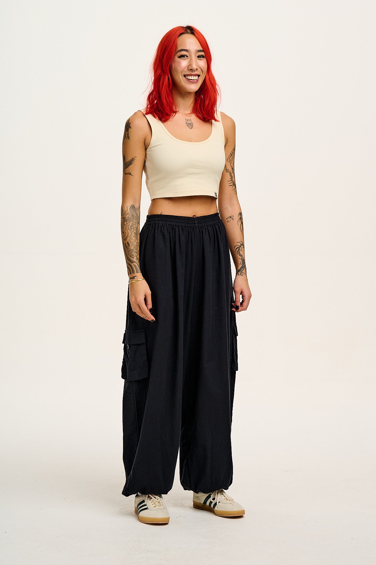 Rumi - Wide Leg Cotton & Linen Trousers in Black - Image 6