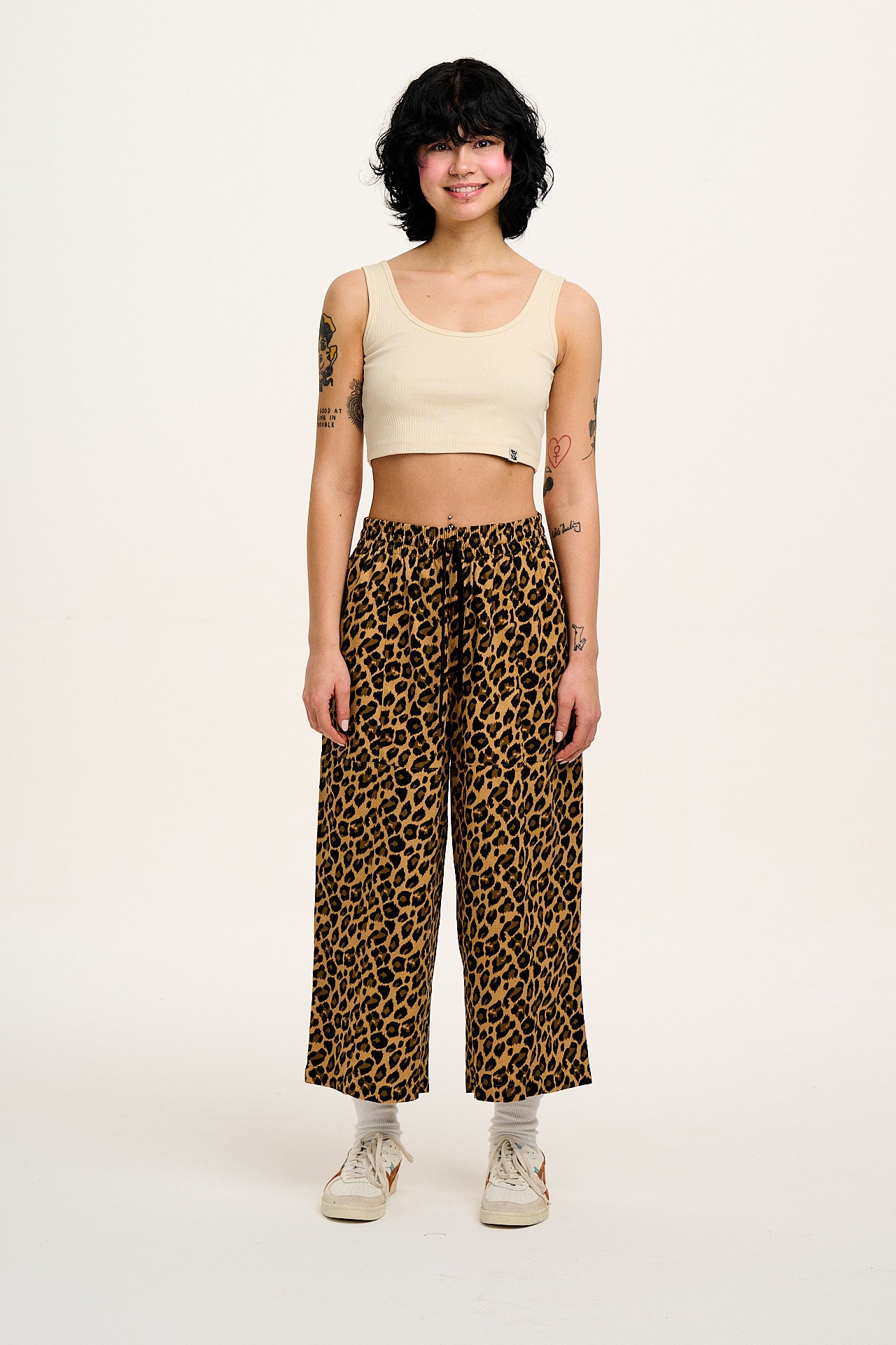 Chuck - Wide Leg Cotton Trousers in Leopard Print - Image 6