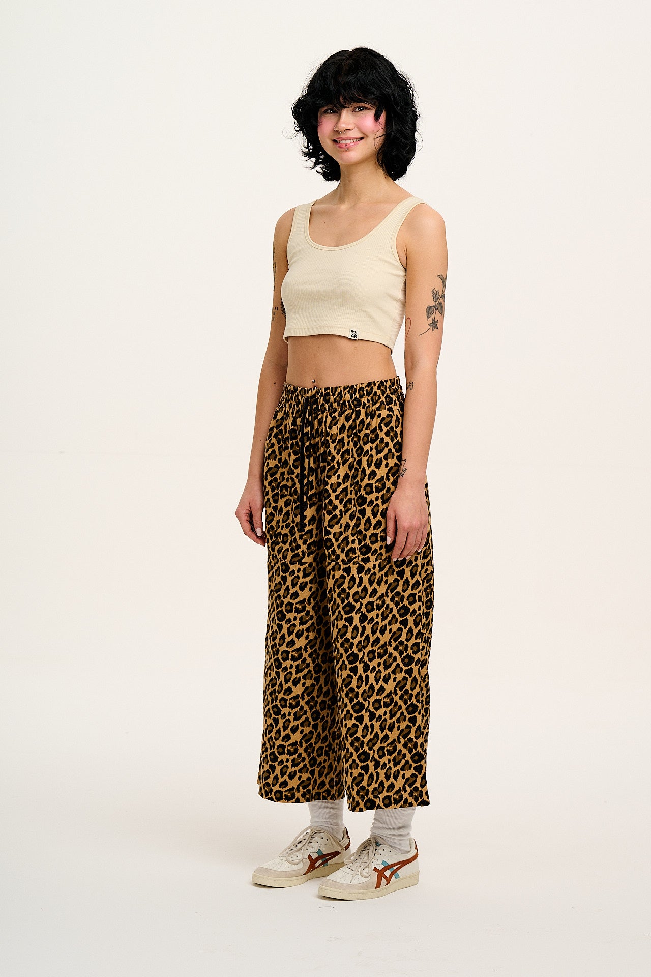 Chuck - Wide Leg Cotton Trousers in Leopard Print - Image 7