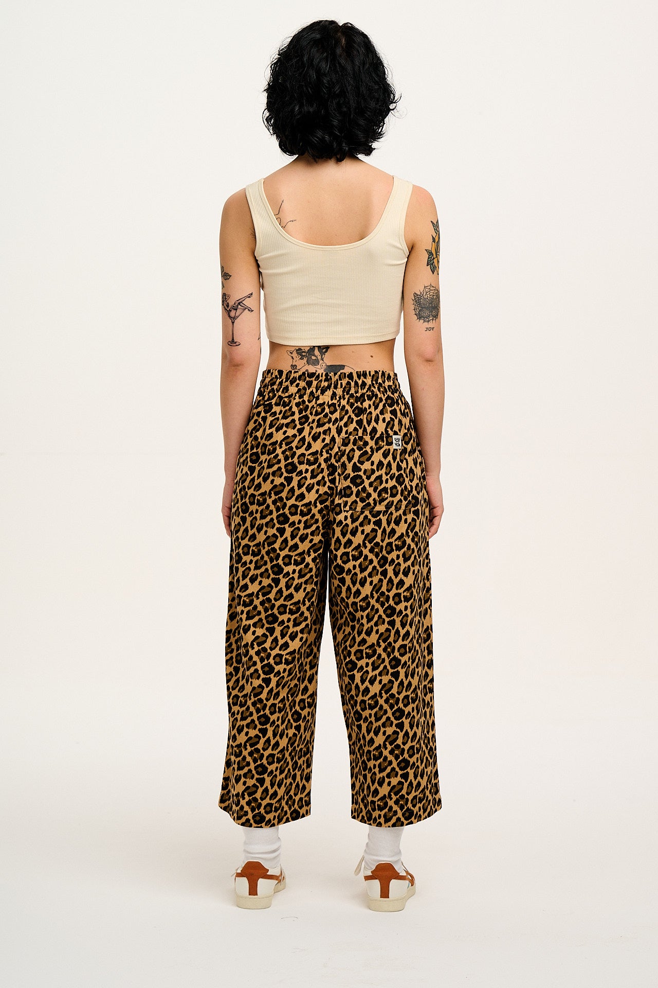 Chuck - Wide Leg Cotton Trousers in Leopard Print - Image 9