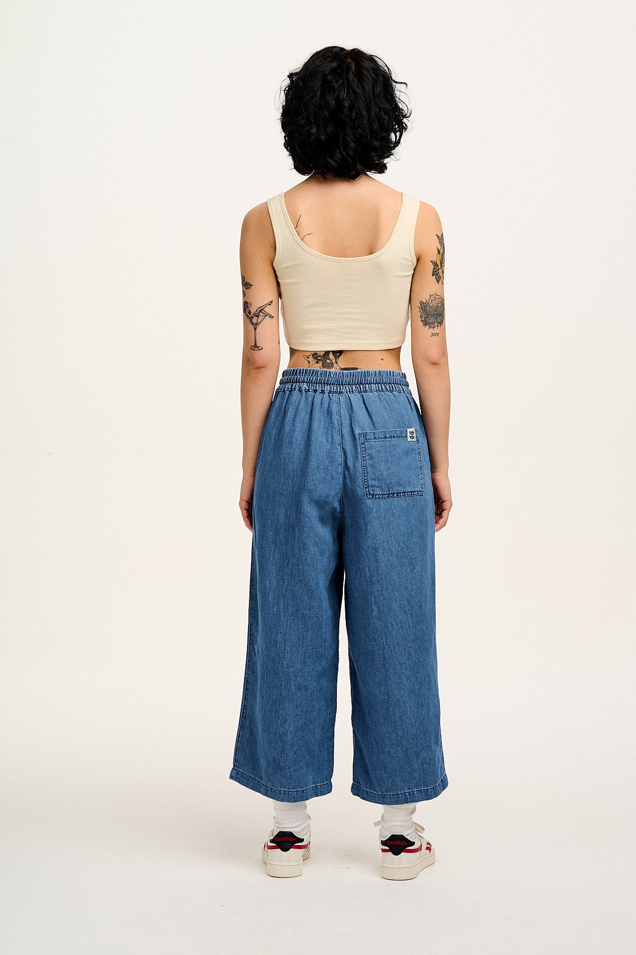 Chuck - Cotton & Hemp Trousers in Mid Wash Blue - Image 6