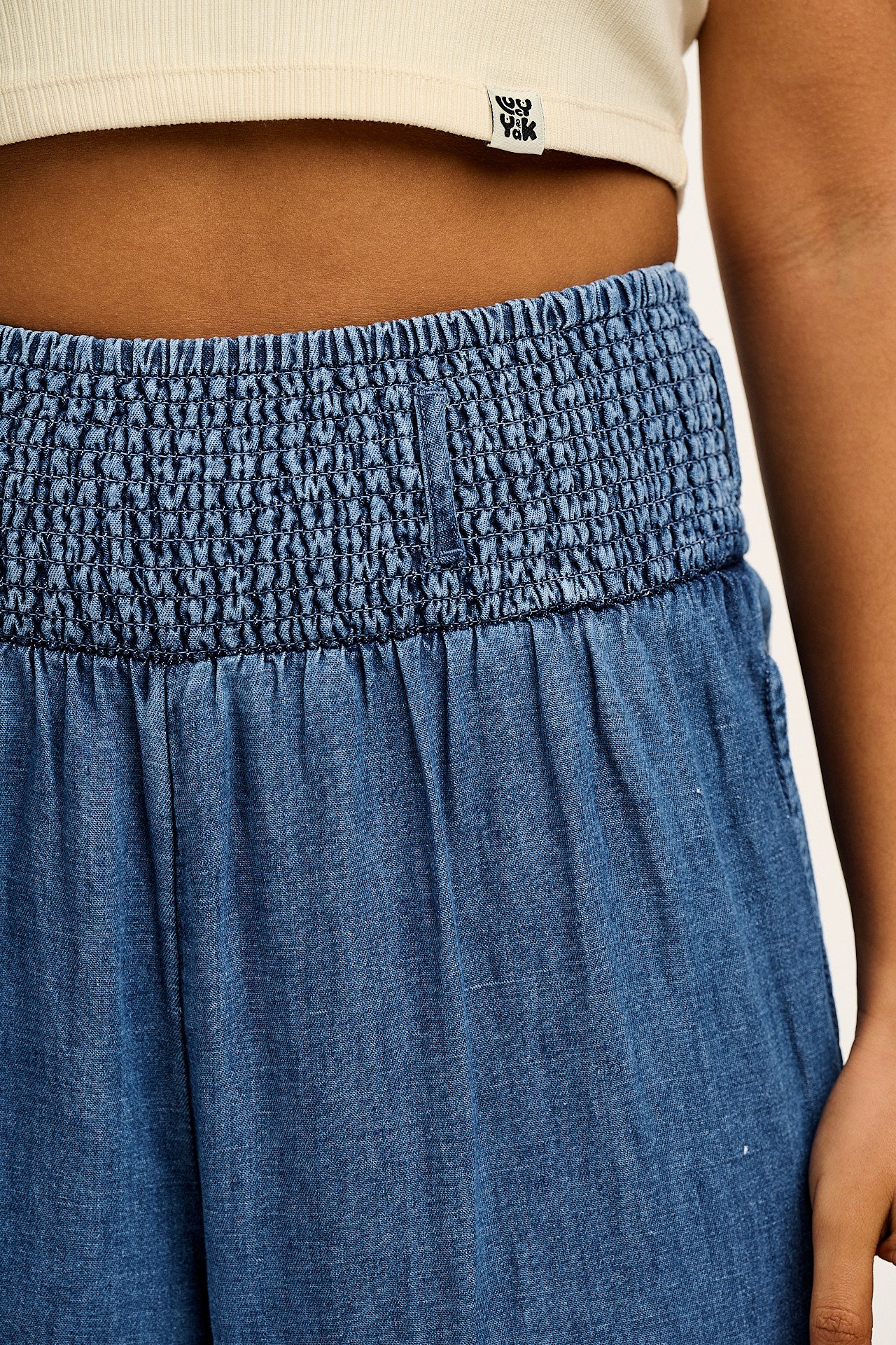 Alexa - Cotton & Hemp Trousers in Mid Wash Blue - Image 4