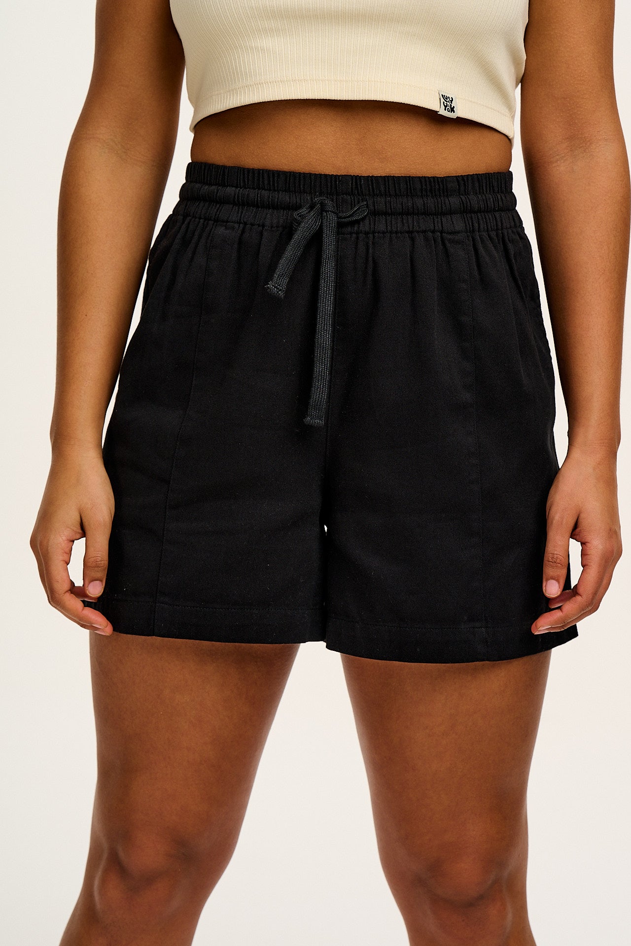Charlie - Cotton Shorts in Black - Image 4