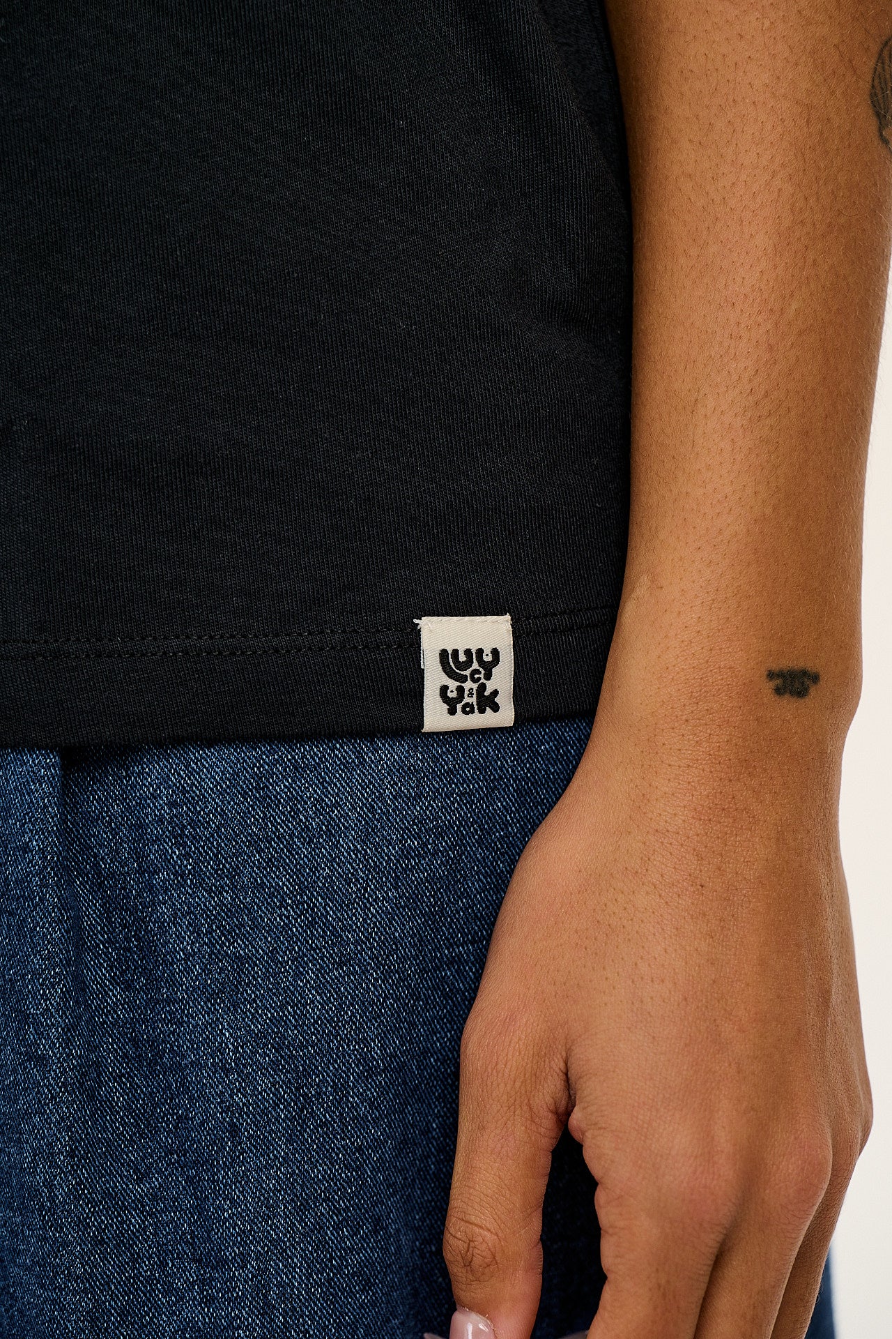 Denver - Cotton Tee in Black - Image 3
