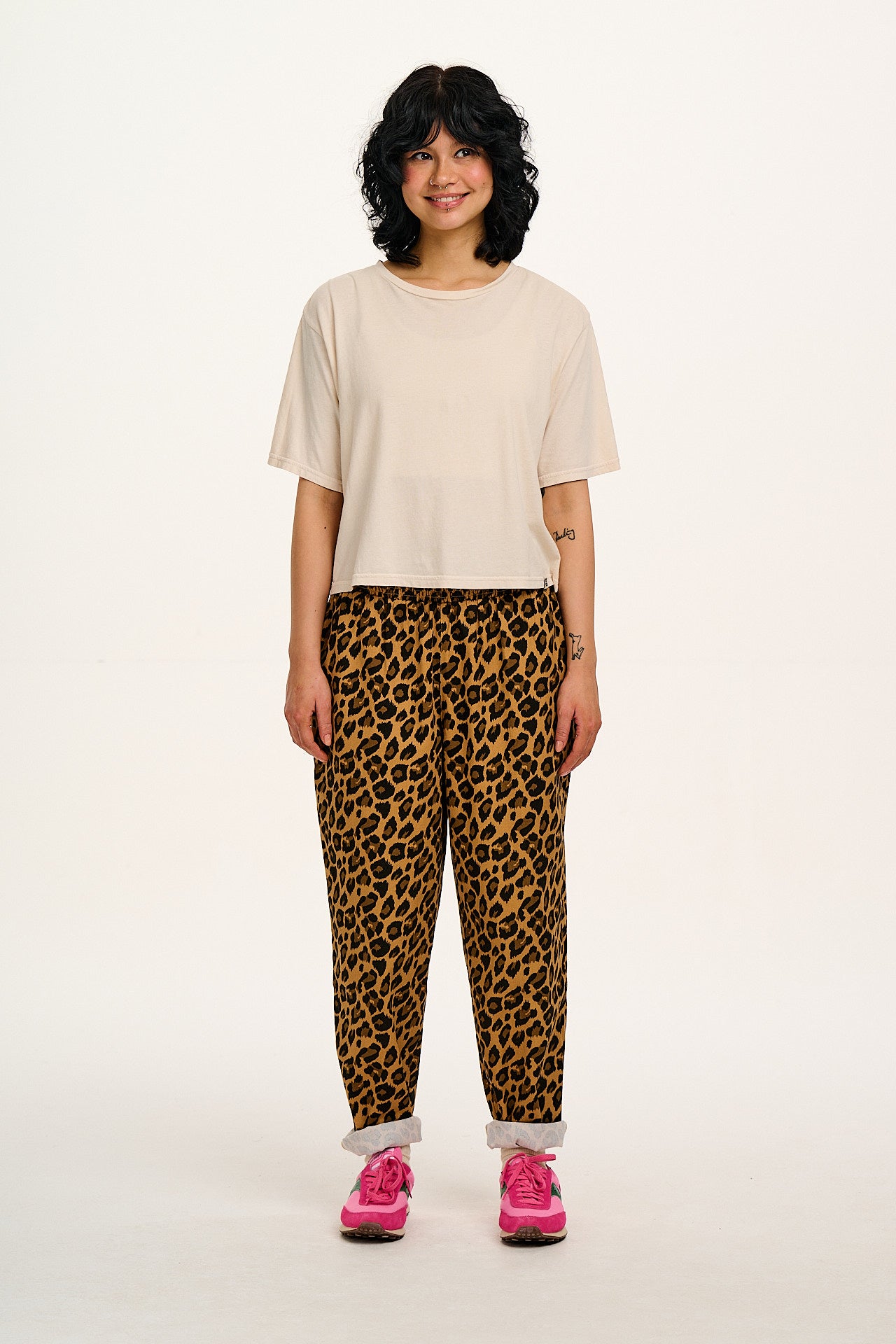 Alexa - Cotton Trousers in Leopard Print - Image 9