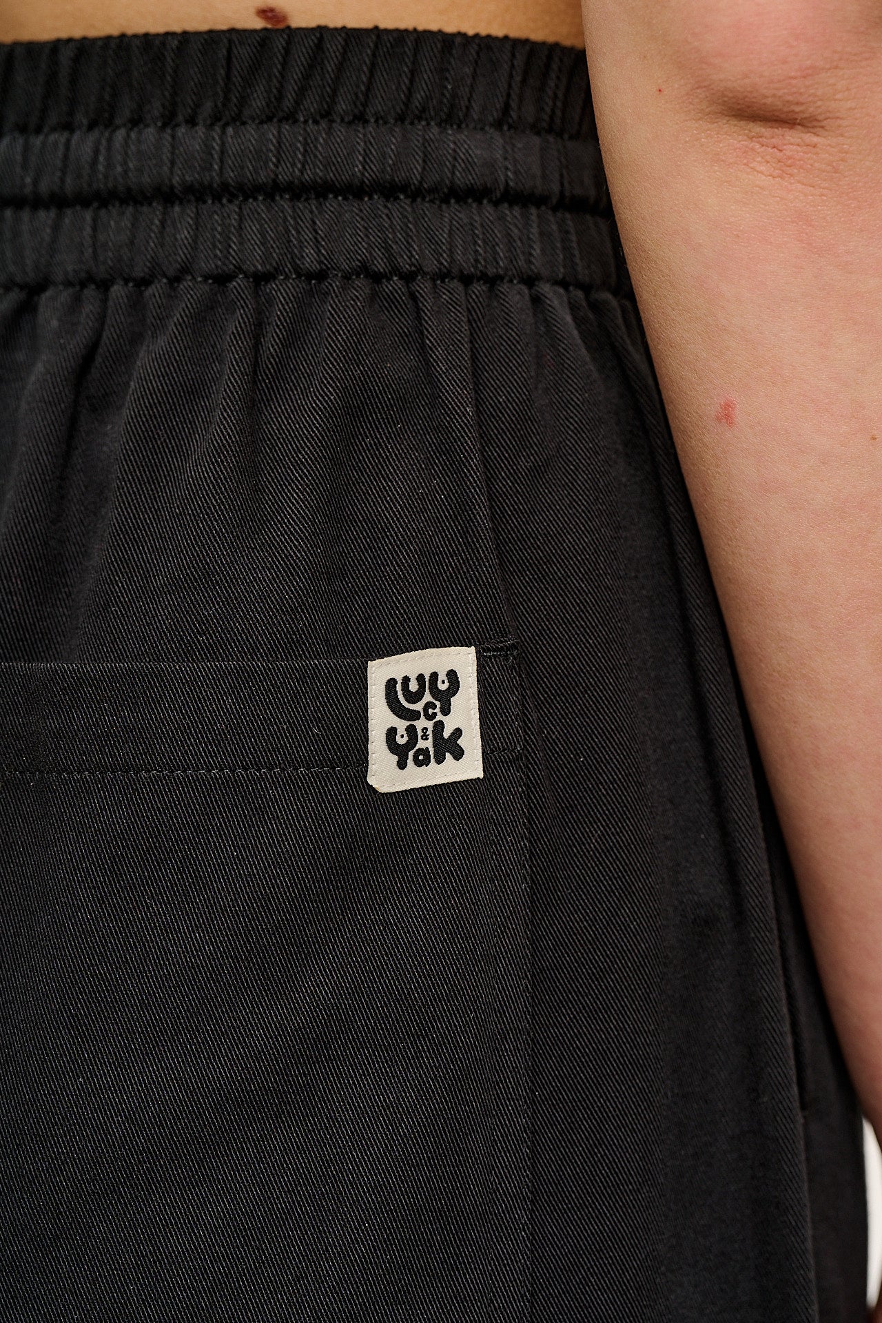 Norris - Cotton Trousers in Black - Image 3