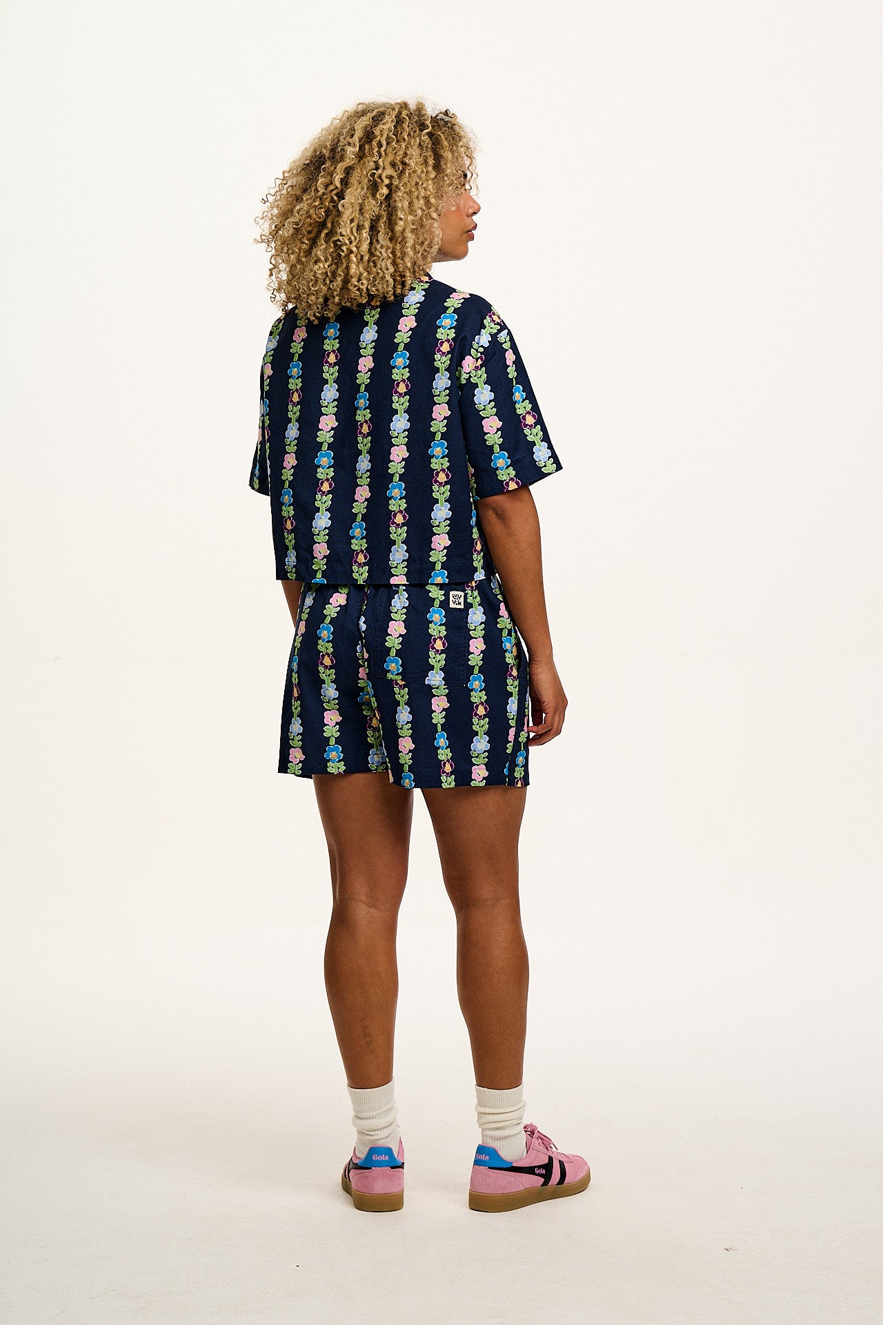 Alfie - Cotton & Linen Shirt in Navy Island Bloom Print - Image 10
