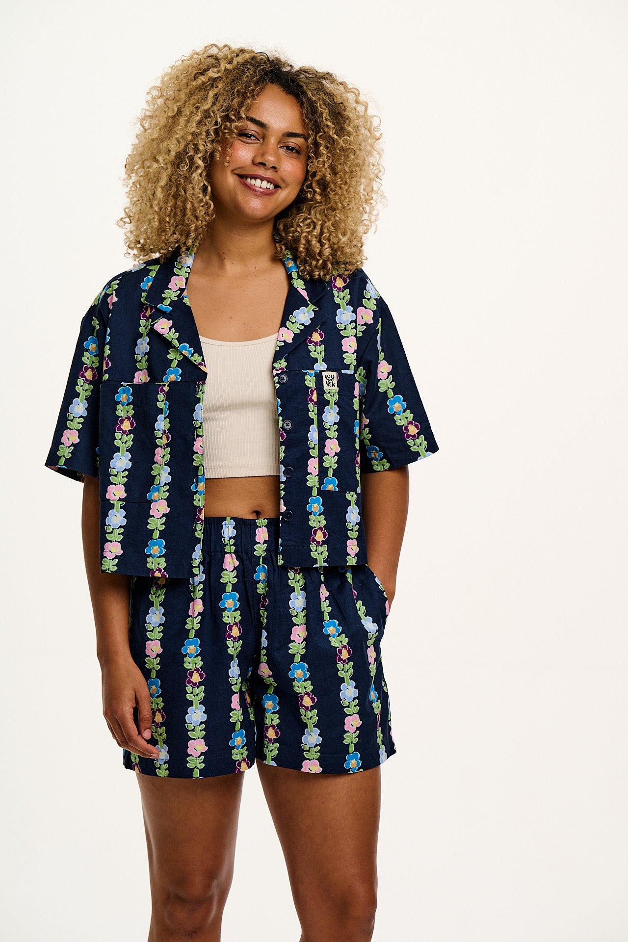 Alfie - Cotton & Linen Shirt in Navy Island Bloom Print - Image 8