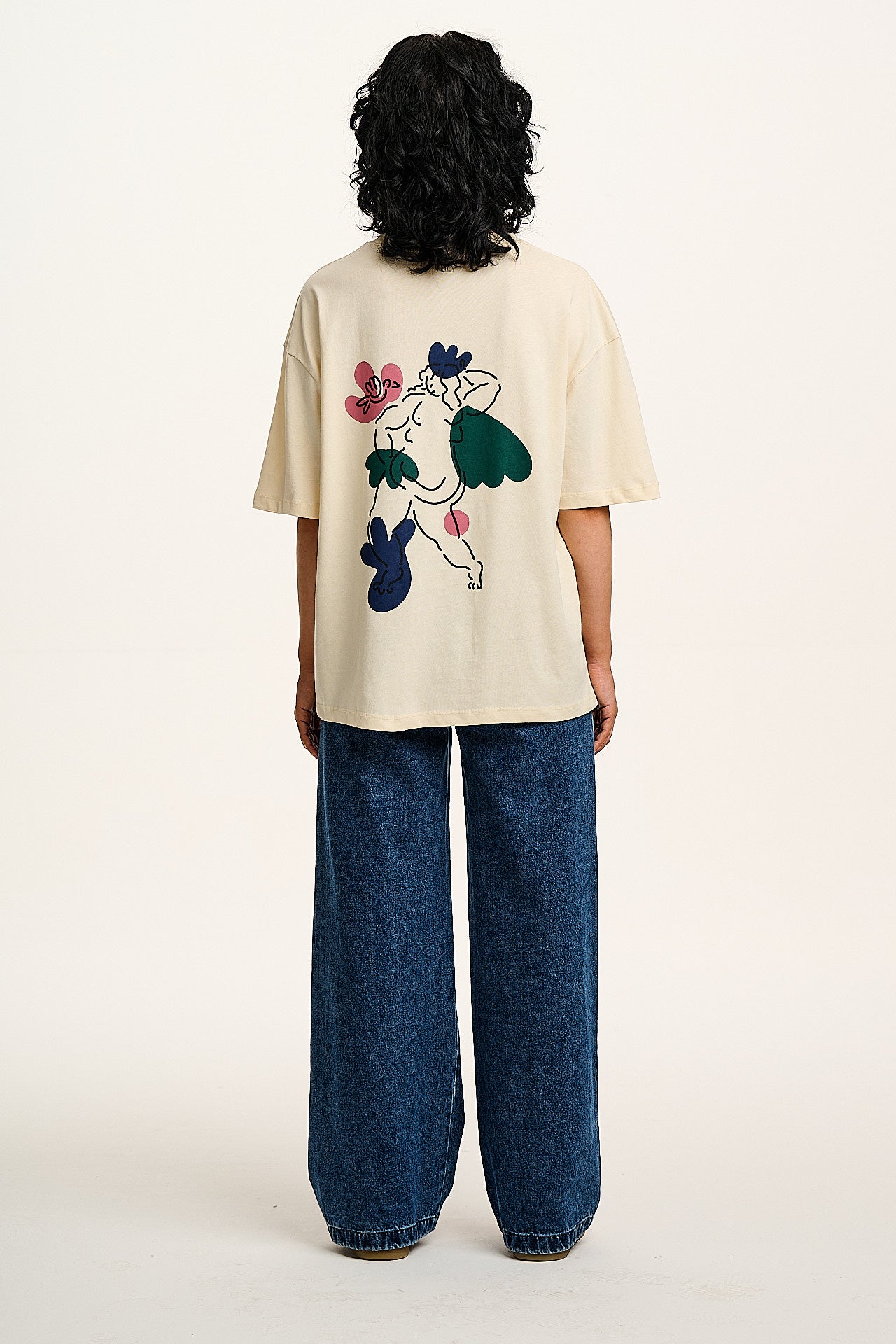 L.E. Benny - Oversized Cotton Tee in Artist Print by Nicoläs Villamizar - Image 9