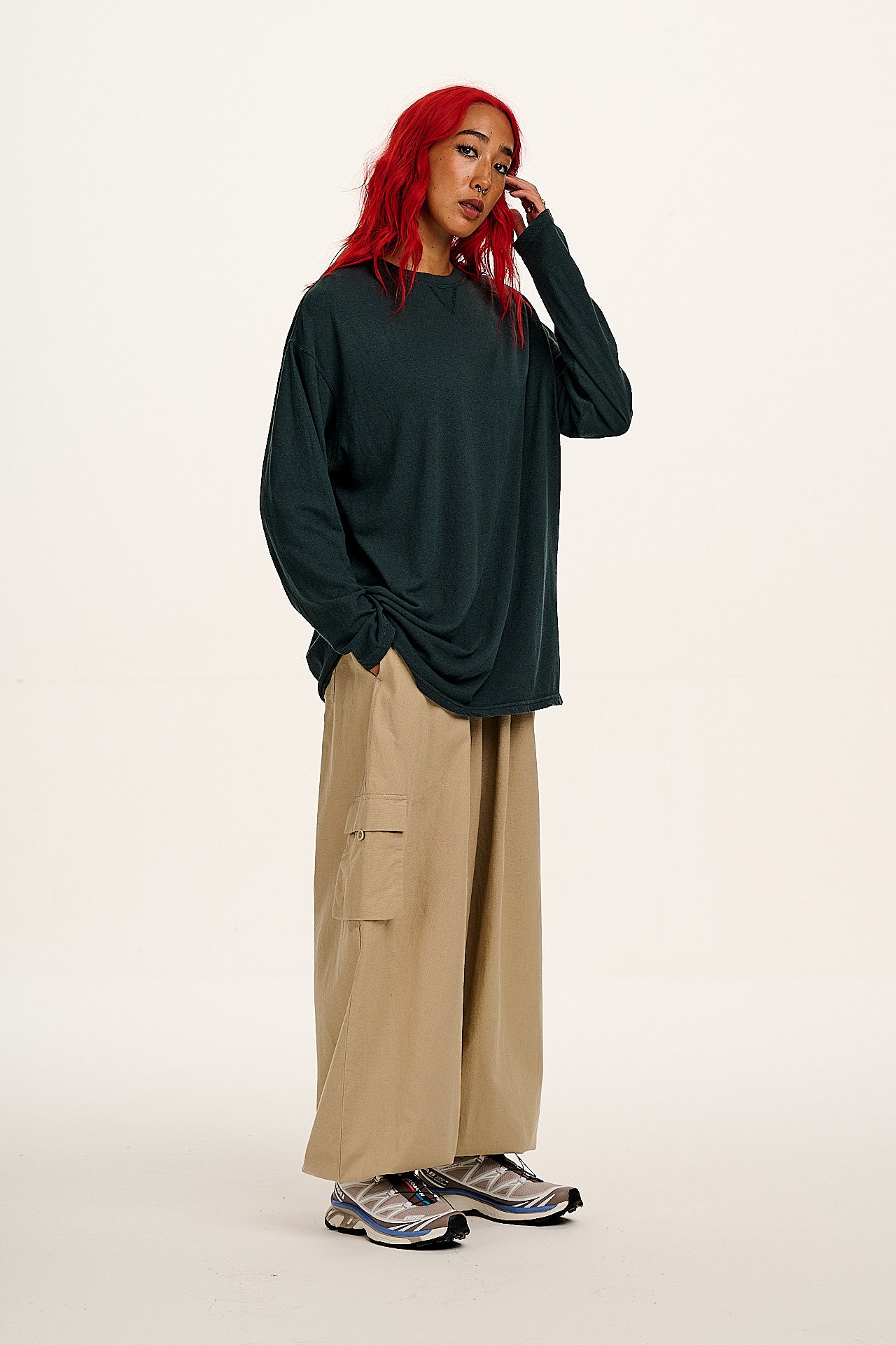Murat - Long Sleeve Lightweight Cotton & Hemp Tee in Midnight Black - Image 7