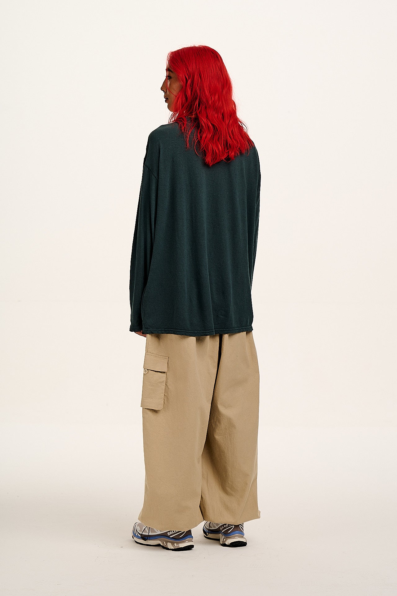 Murat - Long Sleeve Lightweight Cotton & Hemp Tee in Midnight Black - Image 3