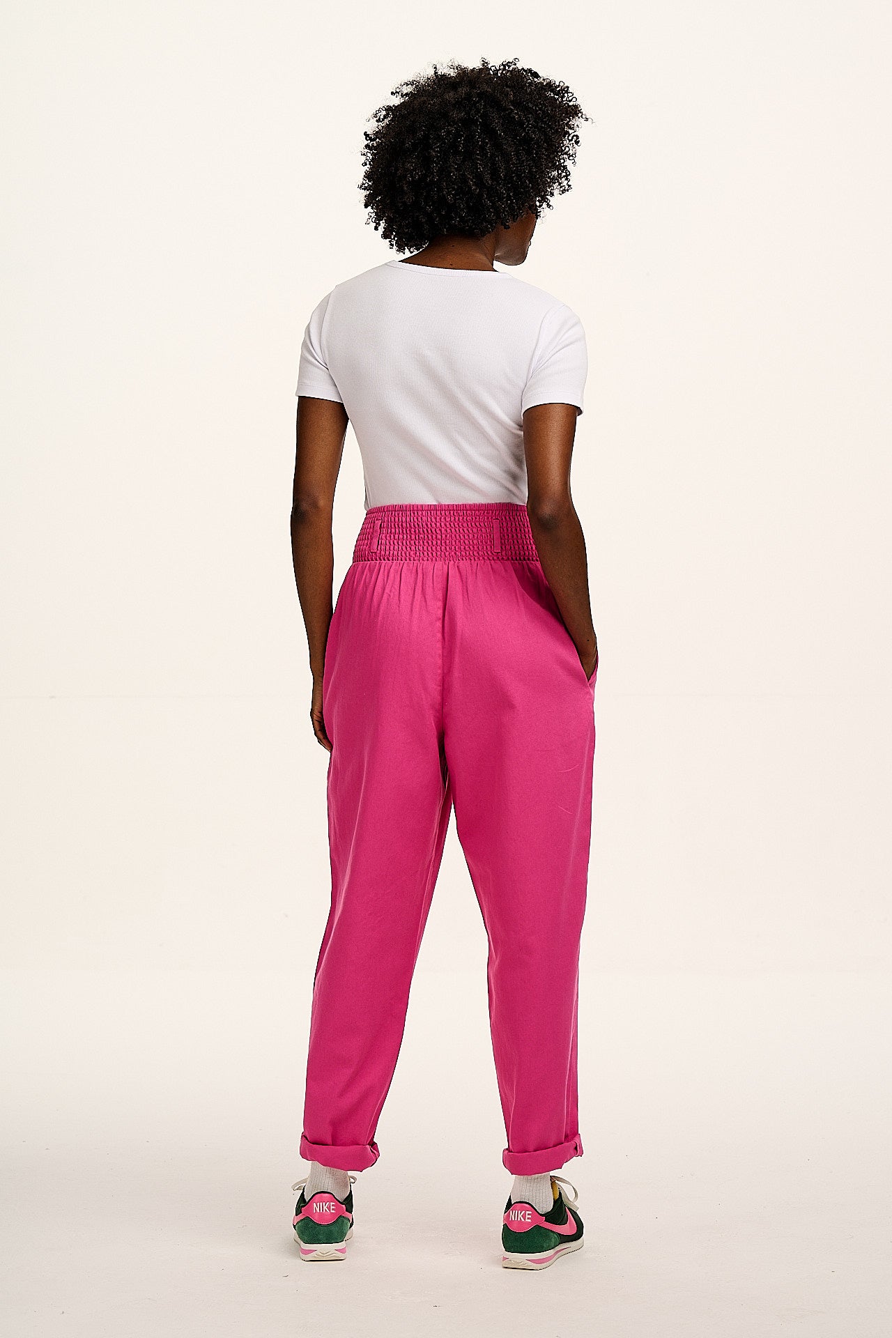 Alexa - Cotton Trousers in Mulberry Pink - Image 8