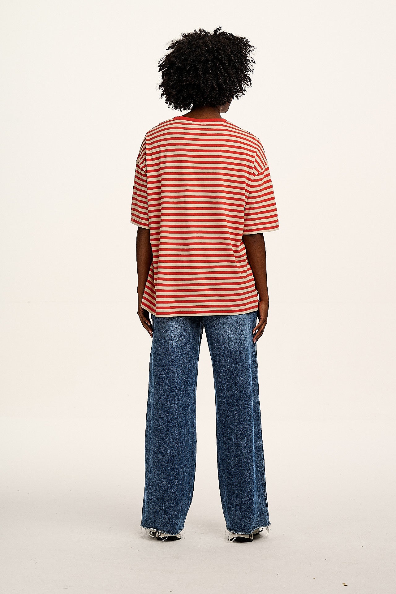 Benny - Oversized Cotton Tee in Red Stripe - Image 10