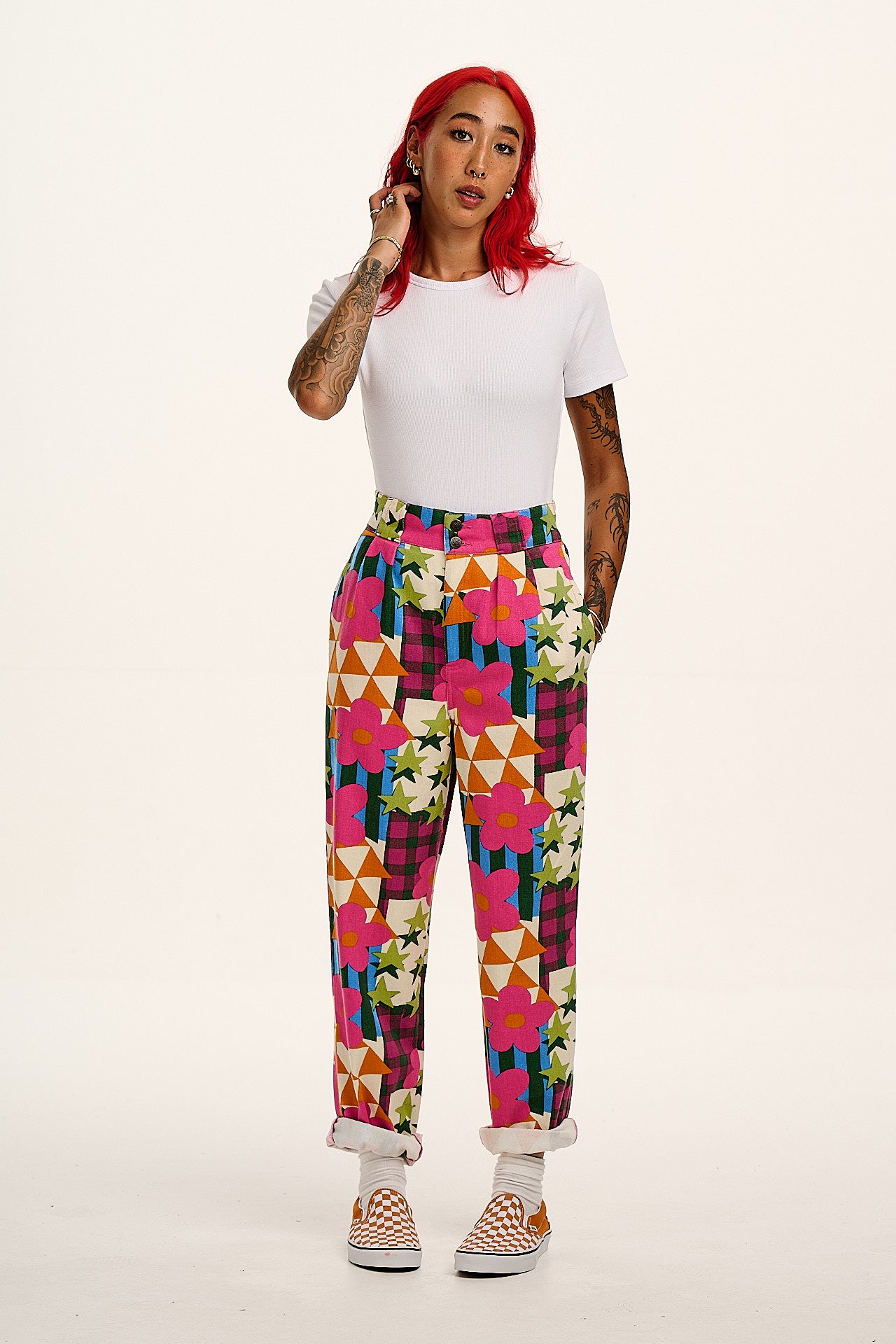 Addison - Cotton Jeans in Young at Heart Print - Image 3