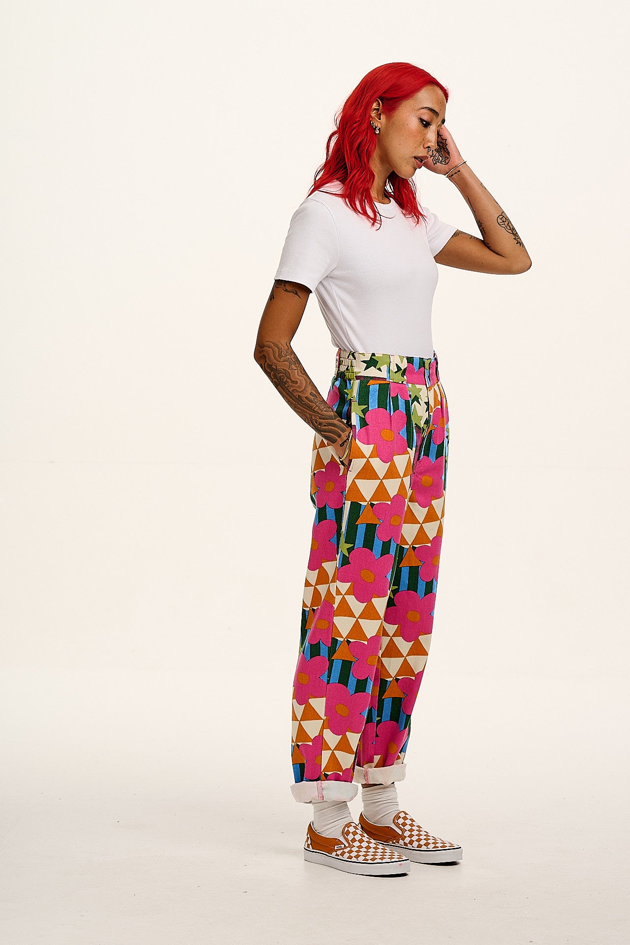 Addison - Cotton Jeans in Young at Heart Print - Image 5